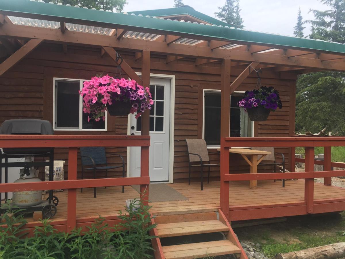 Whispering Woods Ak Cabins Kasilof Exterior photo
